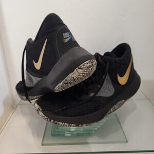 Men's Nike Air Precision II shoes size 9.5